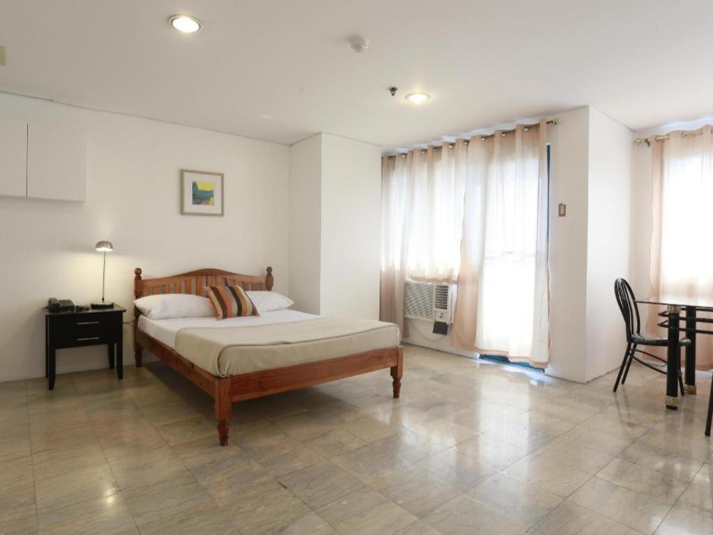 The Victor Hotel Makati City Luaran gambar