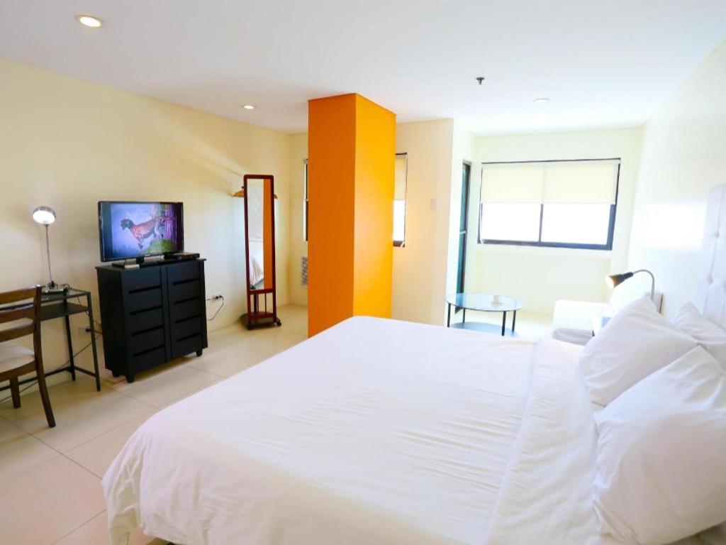 The Victor Hotel Makati City Luaran gambar
