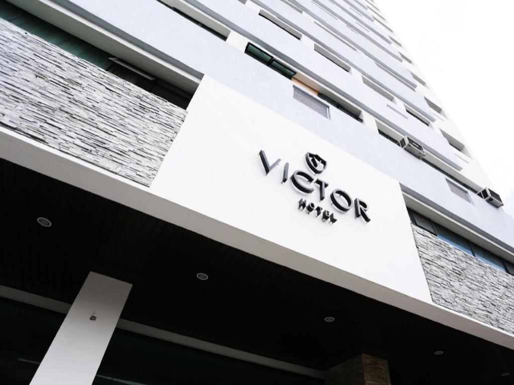 The Victor Hotel Makati City Luaran gambar